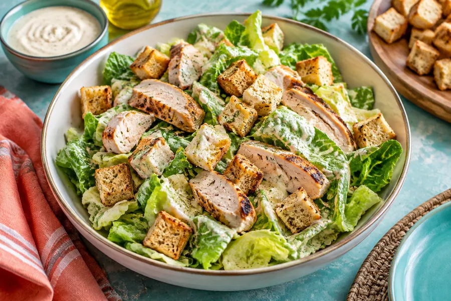 Ensalada César con pollo (sin crutones de trigo)