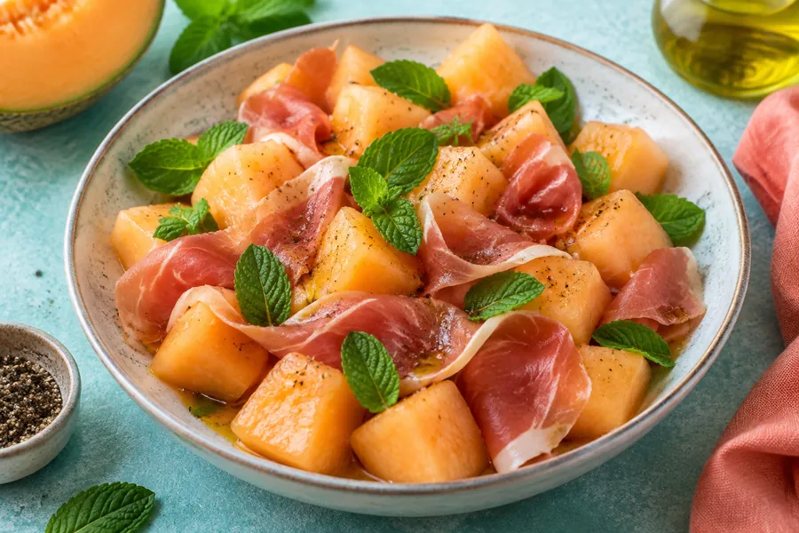 Ensalada de melón y jamón crudo