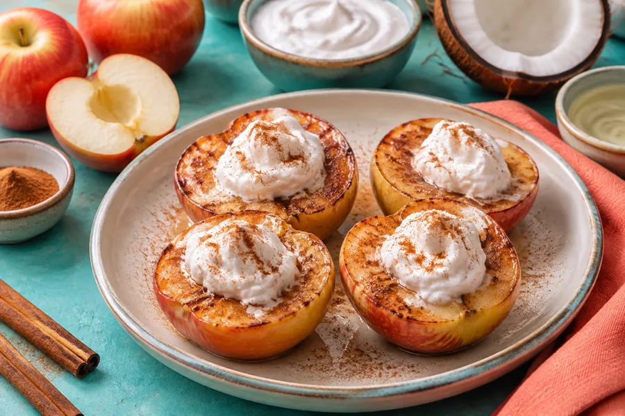 Manzanas asadas con crema de vainilla
